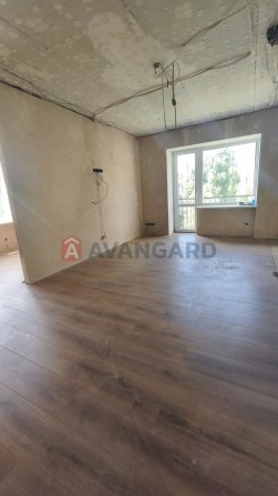 продам 2 - кімн квартиру пр Констітуції Соцмісто - фото 1