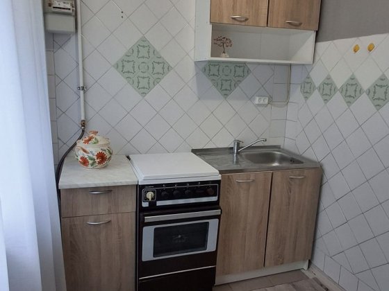 Продам  2к квартиру в центрі міста Кам'янського. Кам'янське