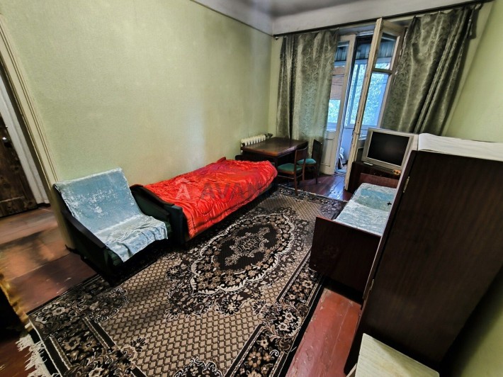 У продажу 1к Сталінка на Дніпробуді. Кам'янське - фото 1