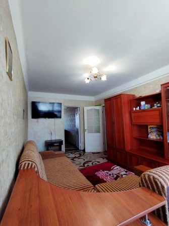 Продам 2х комнатную квартиру - фото 1