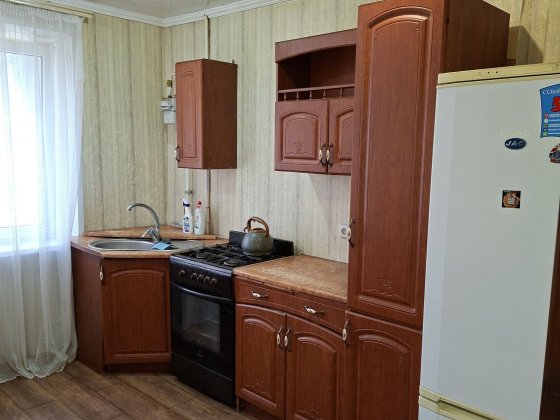 Продається 3к Кам'янське Дніпропетровська область Кам'янське