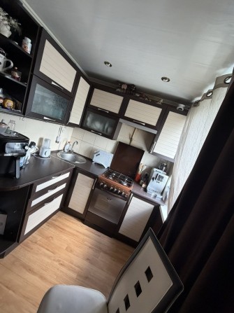 Продам 2к квартиру в центрі міста Кам'янське - фото 1