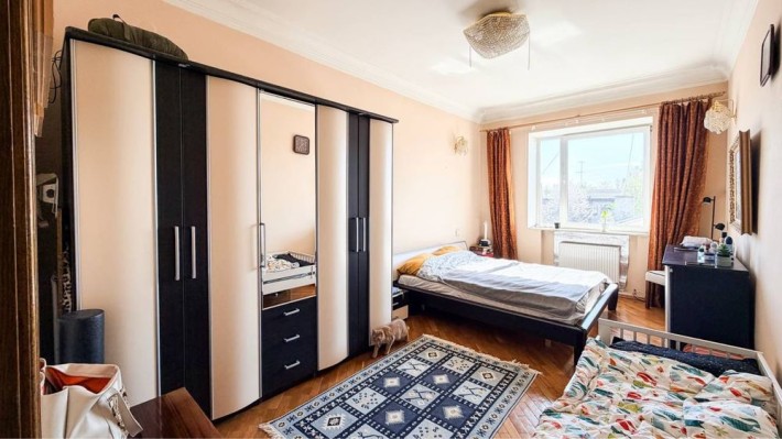 Продається 3 кімнатна квартира в центрі Дрогобича - фото 1