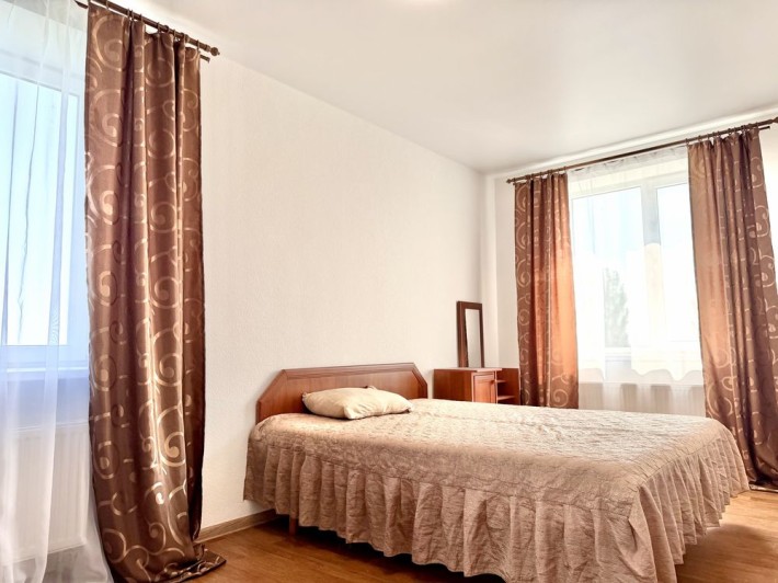 Продам. Двокімнатна 59м2  з ремонтом ЖК Лайф - фото 1
