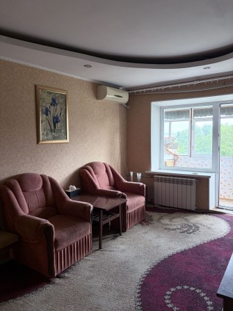 Продам 2-х комнатную квартиру - фото 1