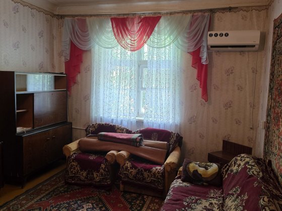 Продам квартиру  в жилом состоянии Желтые Воды