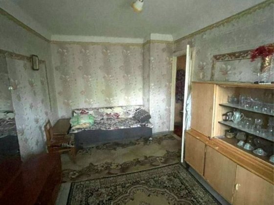 Продам 2 х комнатную квартиру ул. 9 мая Кам'янське