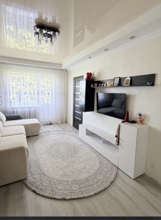 Продаж 2-кімнатної квартири - фото 1
