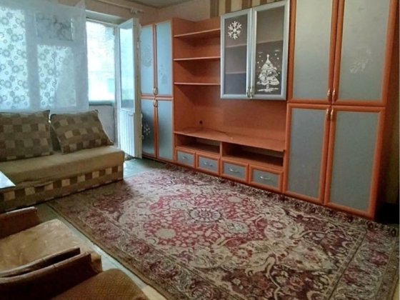 Продам 2 х комнатную квартиру Левый Берег, 1 мкр. Кам'янське