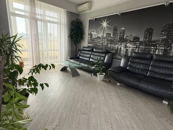 Продам 3 х комнатную крупногабаритную квартиру, Сертификат, Ваучер Каменское