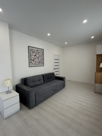 Продам 2- ком.кв в Тихом Центре,ул.Лесопильная - фото 1