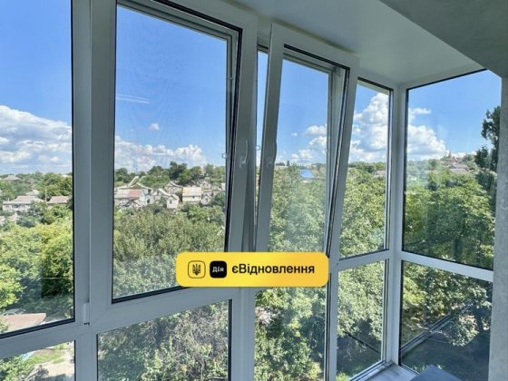 Продам 2-к квартиру, распашонка с евроремонтом, панорамным балконом Каменское