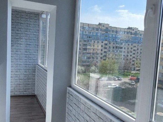 Продам 2х комнатную квартиру 11й район левый берег продам Каменское
