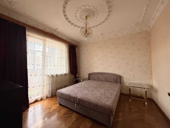 ПРОДАЖ 3 кімн. квартира, МЕБЛІ та ТЕХНІКА, 5 мкрн.- вид на ліс Кам'янське