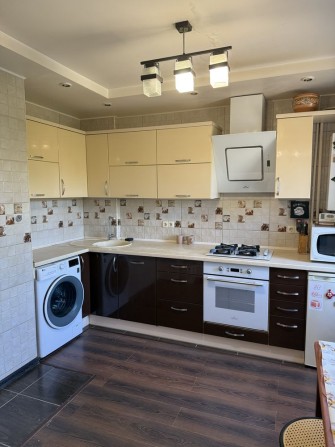 Продам 4х.ком. квартиру 3/9 Л/б! - фото 1