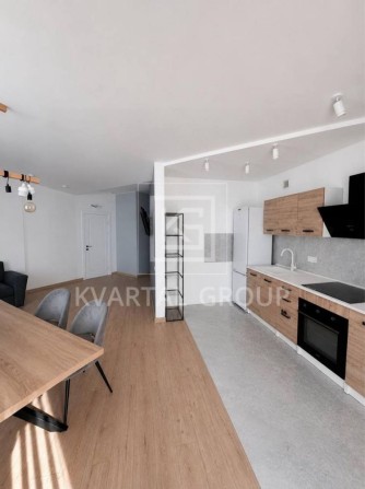Розкішна 3 кімнатна квартира 119 м2 з дизайнерським ремонтом. Будинок преміум-класу - фото 1
