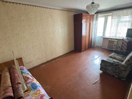 Продам 2-кімнатну квартиру(2 поверх) Центр міста Козятин Казатин