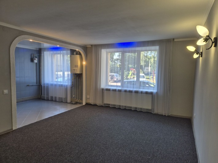 Продаж 2к квартири з ремонтом - фото 1