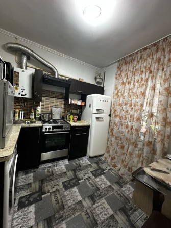 Продажа 2 комнатной квартиры - фото 1
