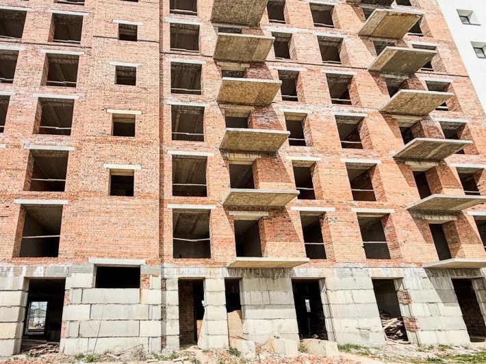 Продам 2 кімнатну квартиру в м. Калуш в цегляному будинку біля Епіцентру - фото 1