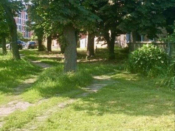 Продам 3 х к.кв.вул.Остромирська,з незакінченим ремонтом.Індивідуальне опалення. Гостомель