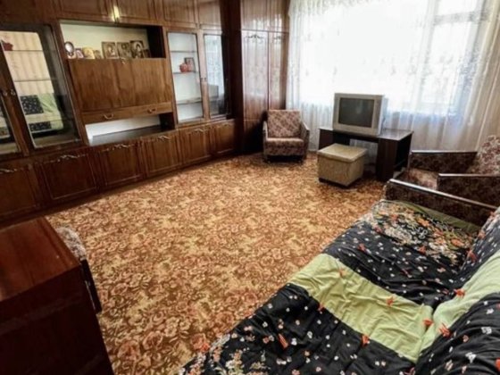Продам 2-кімнатну квартиру Каменец-Подольский