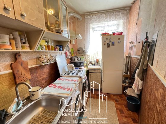 Продам 2-кімнатну квартиру з гаражем! Каменец-Подольский