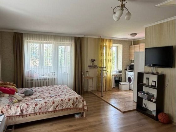 Продам Квартиру-студію Каменец-Подольский
