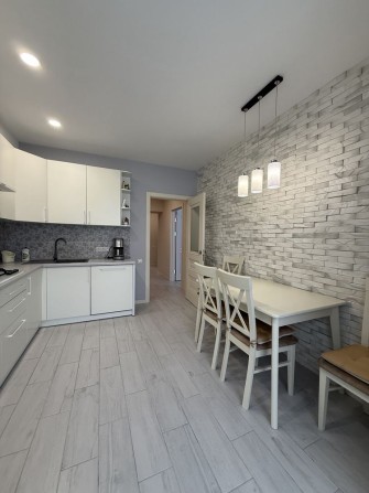 Продаж квартири в новобудові з меблями та технікою м. Калуш - фото 1