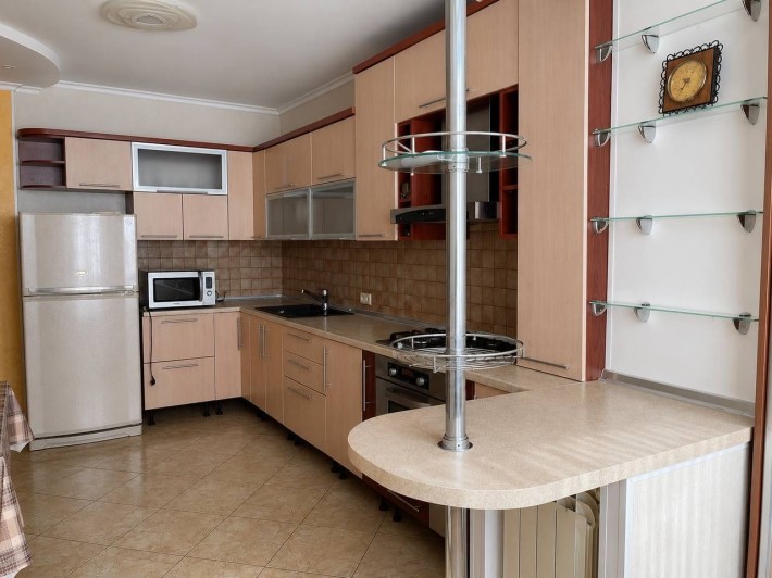 Продам 1к.квартиру свое Индивидуальное газовое отопление  Парковая - фото 1