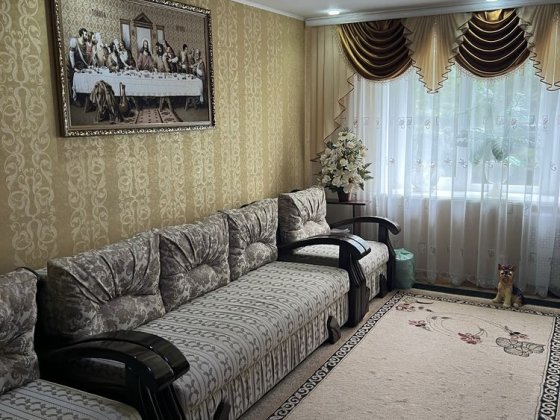 Продається затишна 3-кімнатна квартира площею 68 м² у районі Понтонного полку. Каменец-Подольский