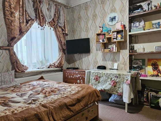 Продам 2-кімнатну квартиру з індивідуальним опаленням Каменец-Подольский