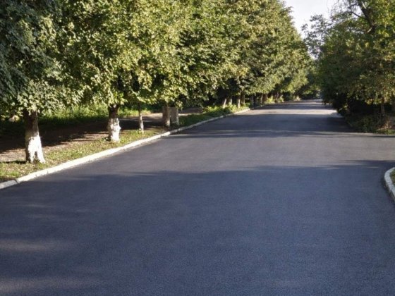 Продається 2 кімнатна квартира загальною площею 80 м.кв в міст і Кам'янець-Подільський Каменец-Подольский