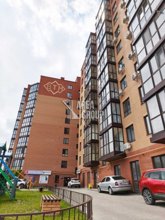 Продається простора 1-кімнатна квартира в зданому будинку ВТМ - фото 1