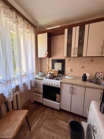 Продам 3 комнатную квартиру на Парковой на комфортном этаже - фото 1