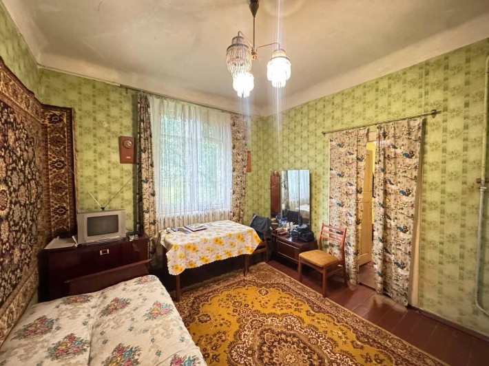 2 кім. квартира з садом та гаражем - фото 1