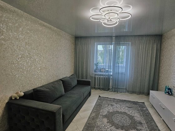 Продаж 2кім квартири з ремонтом Ковель