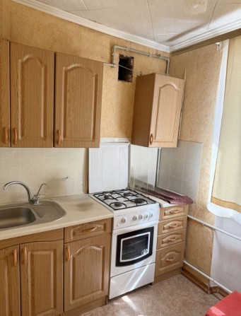 Продам 1 кімнатну квартиру - фото 1