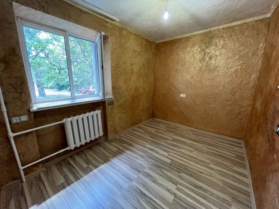 Продам 4комнатную квартиру на Парковой Черноморск