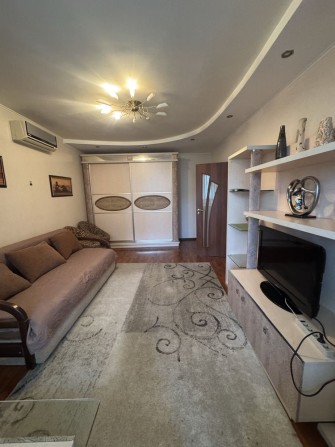 Продам 1 комнатную квартиру в ЖК «Монолит» - фото 1