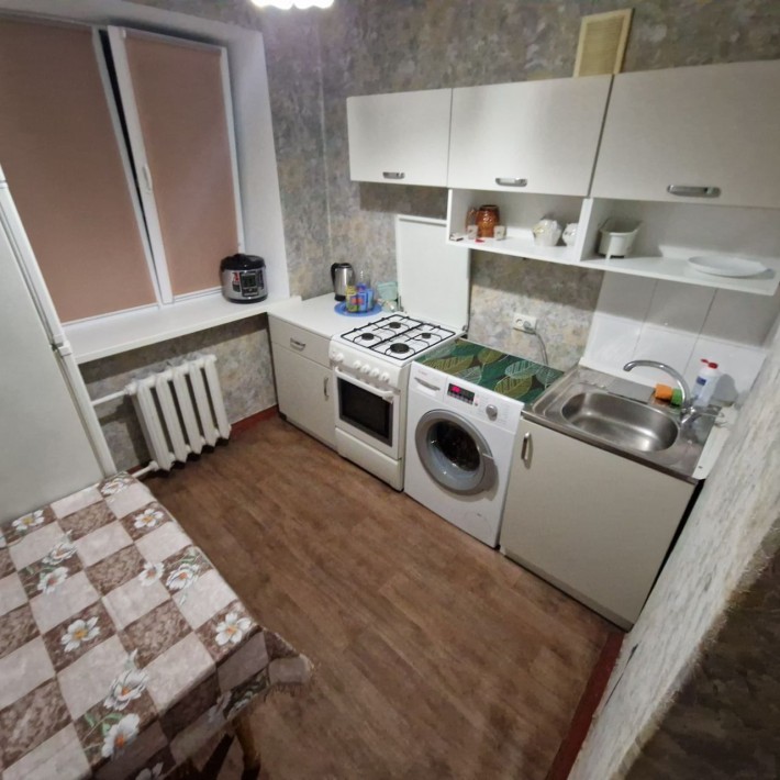 Продам 1-кімнатну в Чорноморську, 2 хвилини до пляжу - фото 1