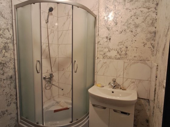Продам 1 кім.квартиру в районі податкової Коростень