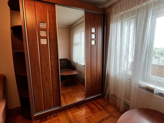 Продам 1 кім квартиру район Порт Деповська, 105. Конотоп