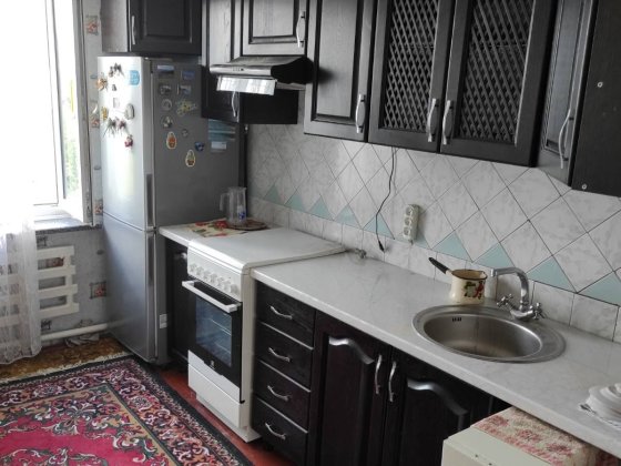 Продам 3 кімнатну квартиру в м. Коростишів (вул. Потєхіна) Коростышев