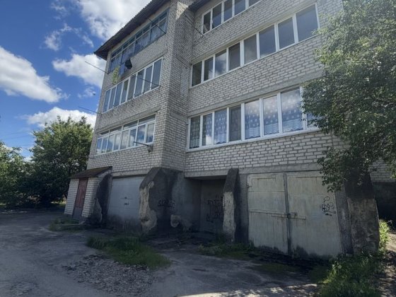 Продаж 3х кімнатної квартири Коростышев