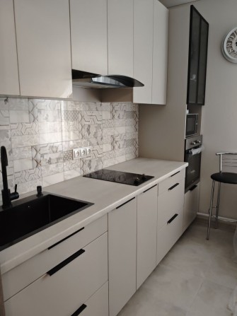 Продам 3 кімнатну квартиру - фото 1