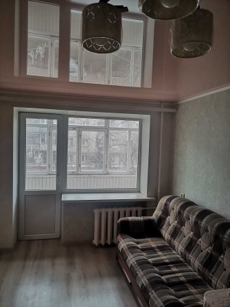 Продаётся 1-комнатная квартира, Юбилейная, 33 кв.м - фото 1