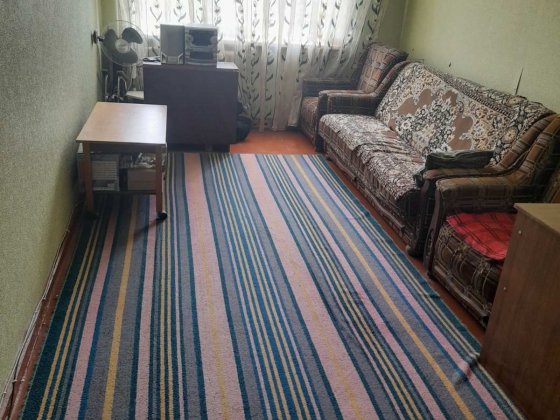 Продаж квартири, центр, 2х кімнатна Берестин