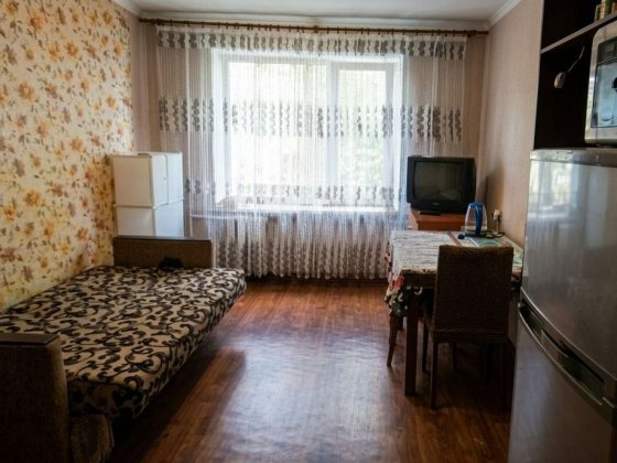 Продам в центрі міста Лубни квартиру / кімнату Лубны