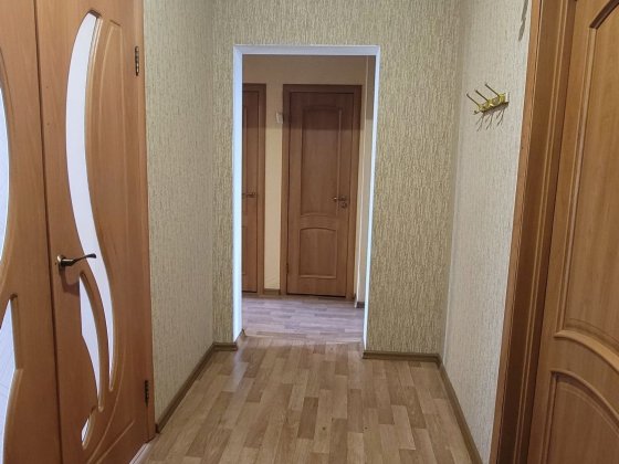 Продам 4х кімнатну квартиру.  Центр міста. Марганец